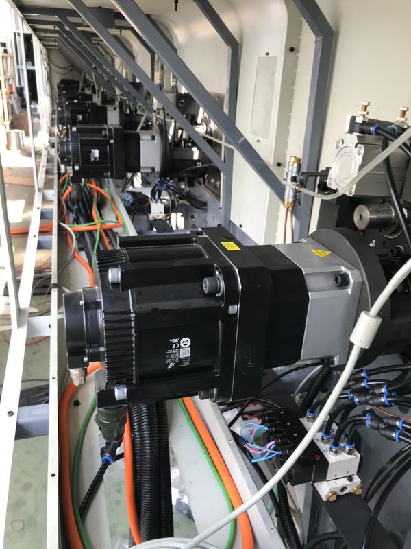 Flexodrukmachine voor eenzijdig papier met een maximale webbreedte van 1020/1320/1350 mm