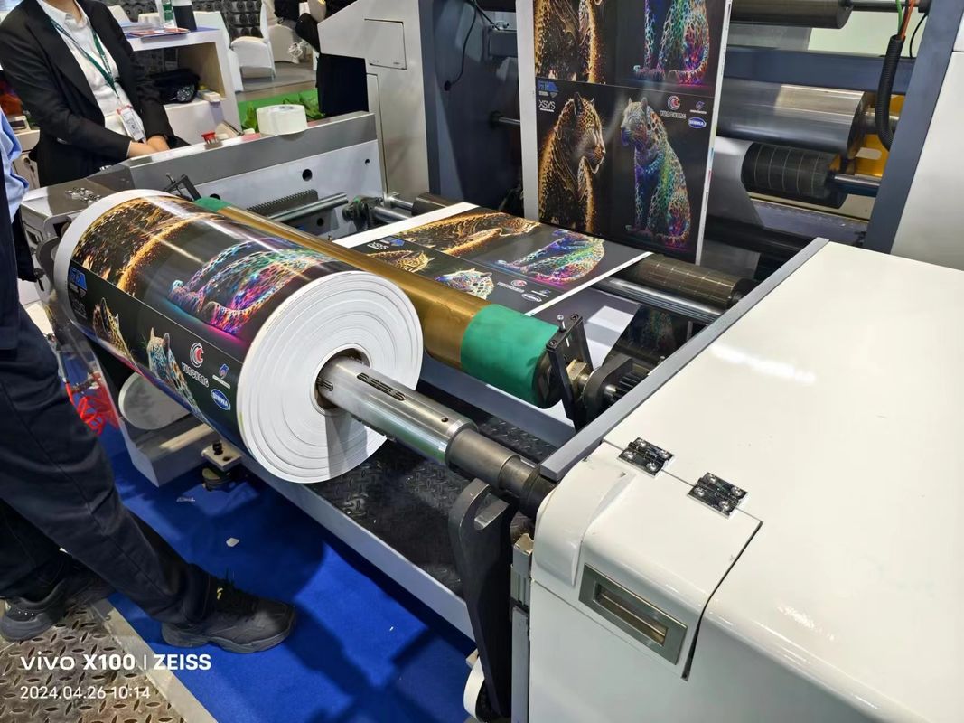 Flexodrukmachine voor papierzakken en dozen met maximale breedte van 630 mm